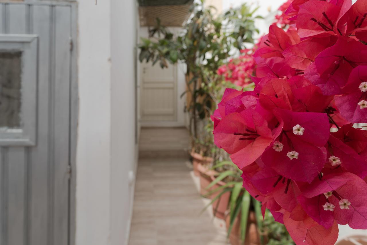 Depis Suites Naxos City Exterior foto